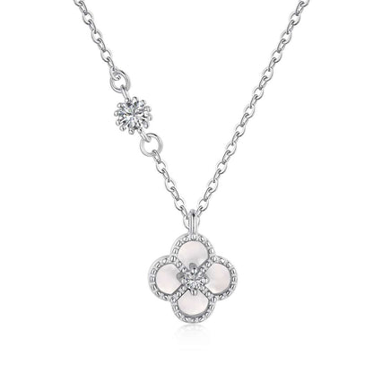 [Tonmkive Jewelry] Collier délicat en forme de fleur