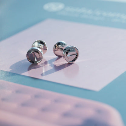 [⭐JeweliWhal]LOVE EARRINGS SILVER 10MM