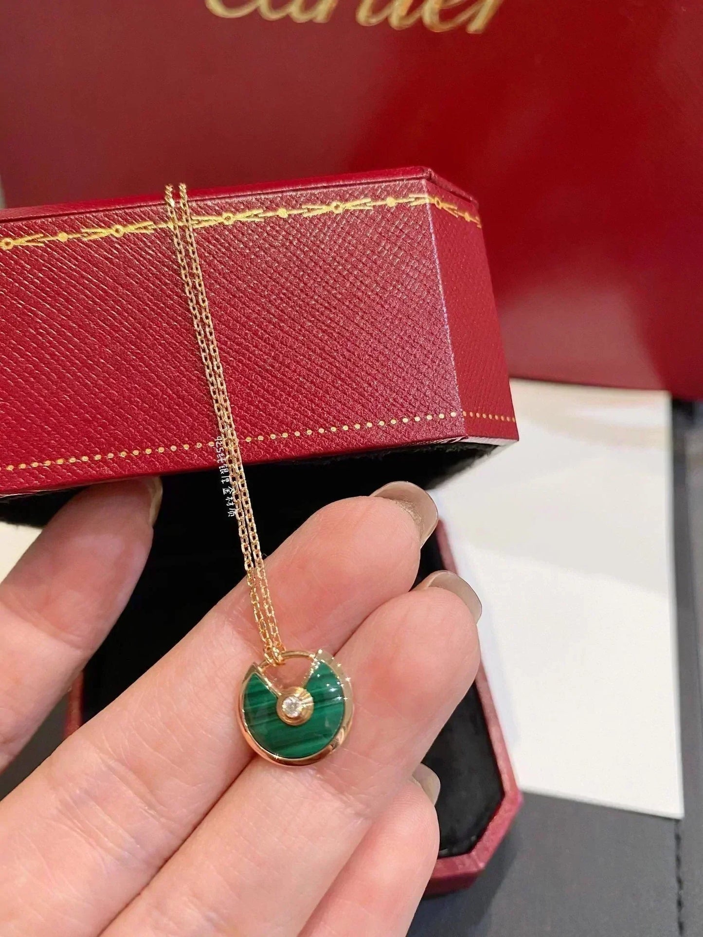 [⭐JeweliWhal]COLLIER AMULETTE MALACHITE OR ROSE