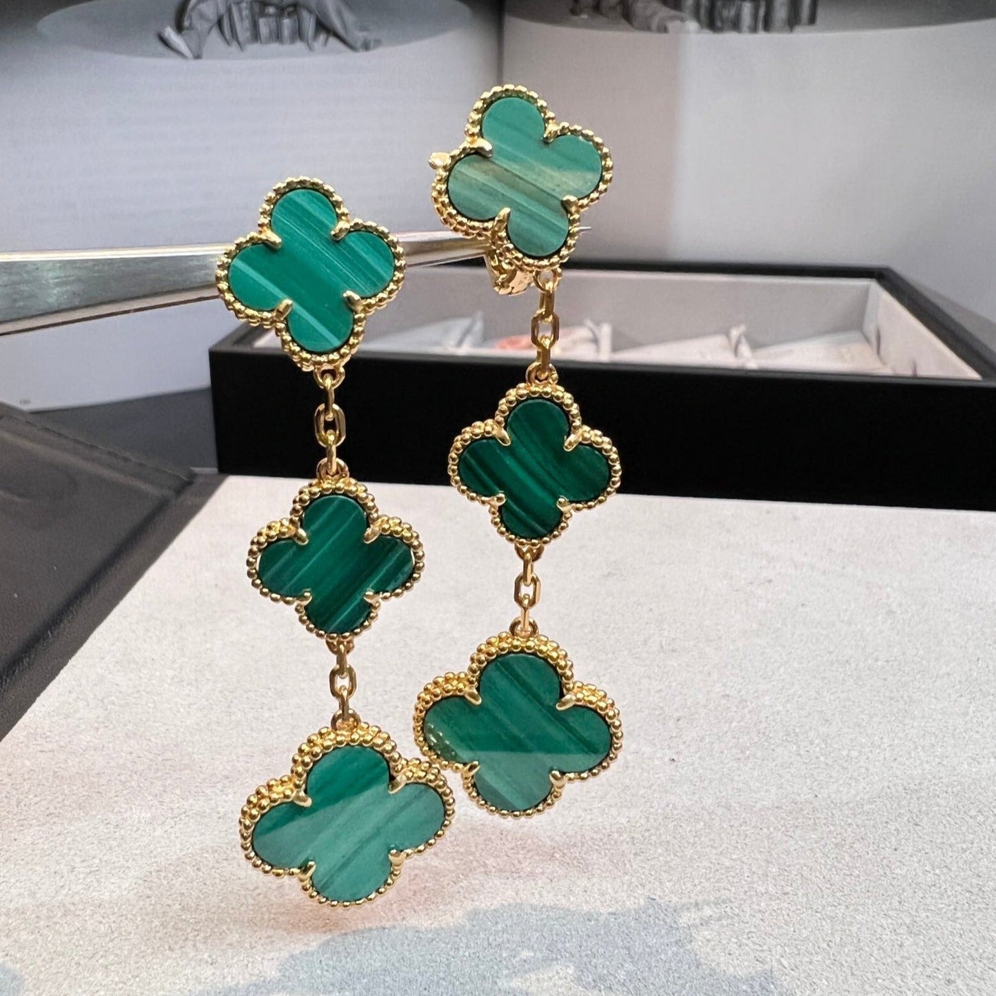[⭐JeweliWhal]CLOVER MALACHITE 3 MOTIFS OR