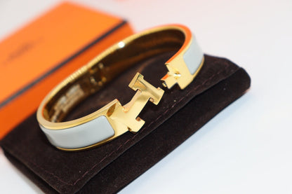 [⭐JeweliWhal]H BRACELET BLEU CLAIR