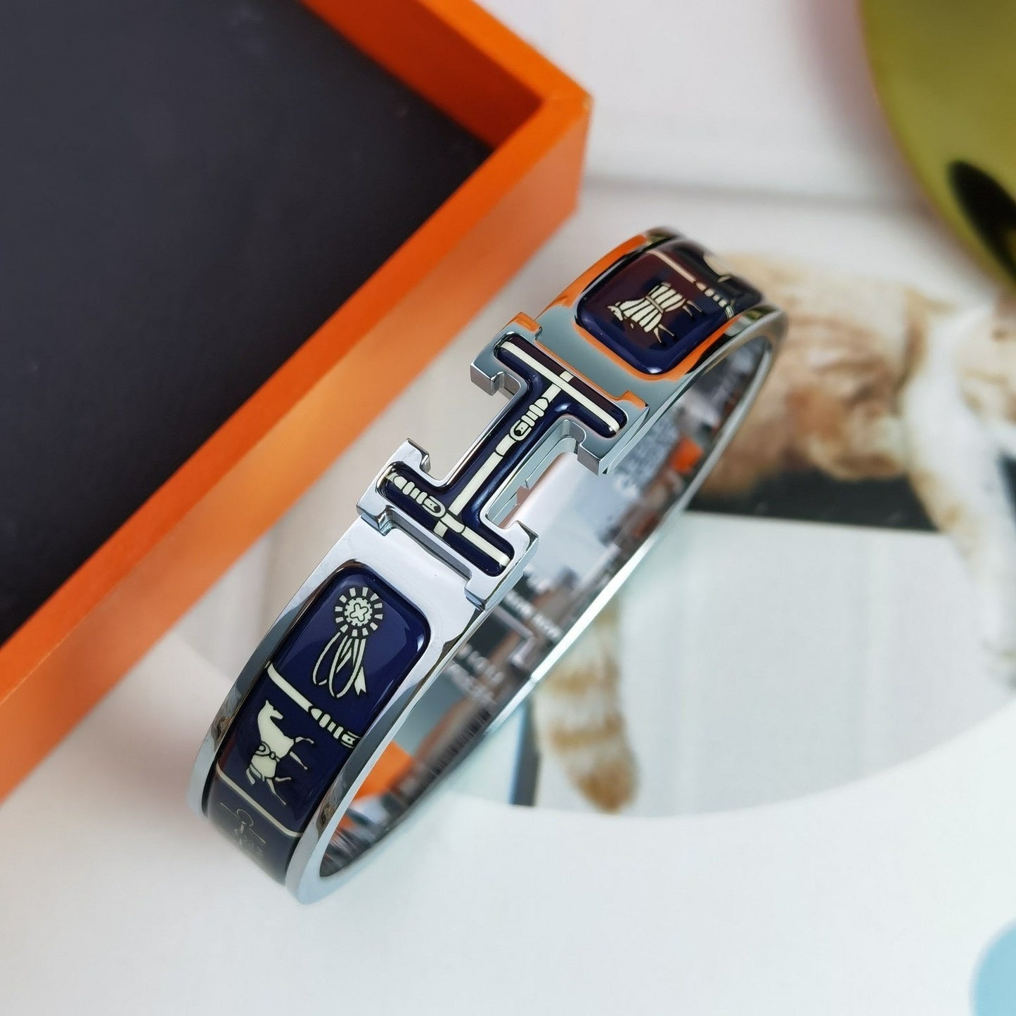 [⭐JeweliWhal]H COUVERTURES BRACELET BLEU FONCÉ