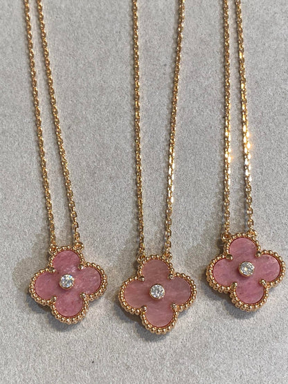 [⭐JeweliWhal]COLLIER TRÈFLE 15 MM DIAMANT RHODONITE