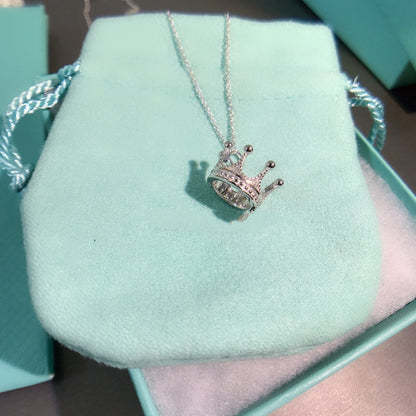 [JeweliWhal]CROWN PEDANT NECKLACE