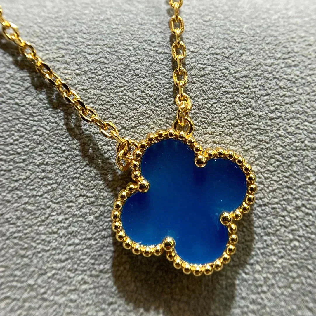 [⭐JeweliWhal]COLLIER AGATE BLEUE 15MM TRÈFLE