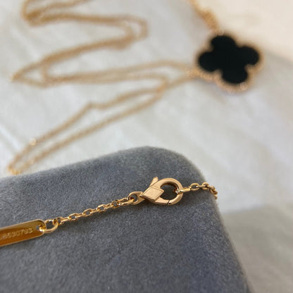 [⭐JeweliWhal]COLLIER TRÈFLE 25MM OR ONYX