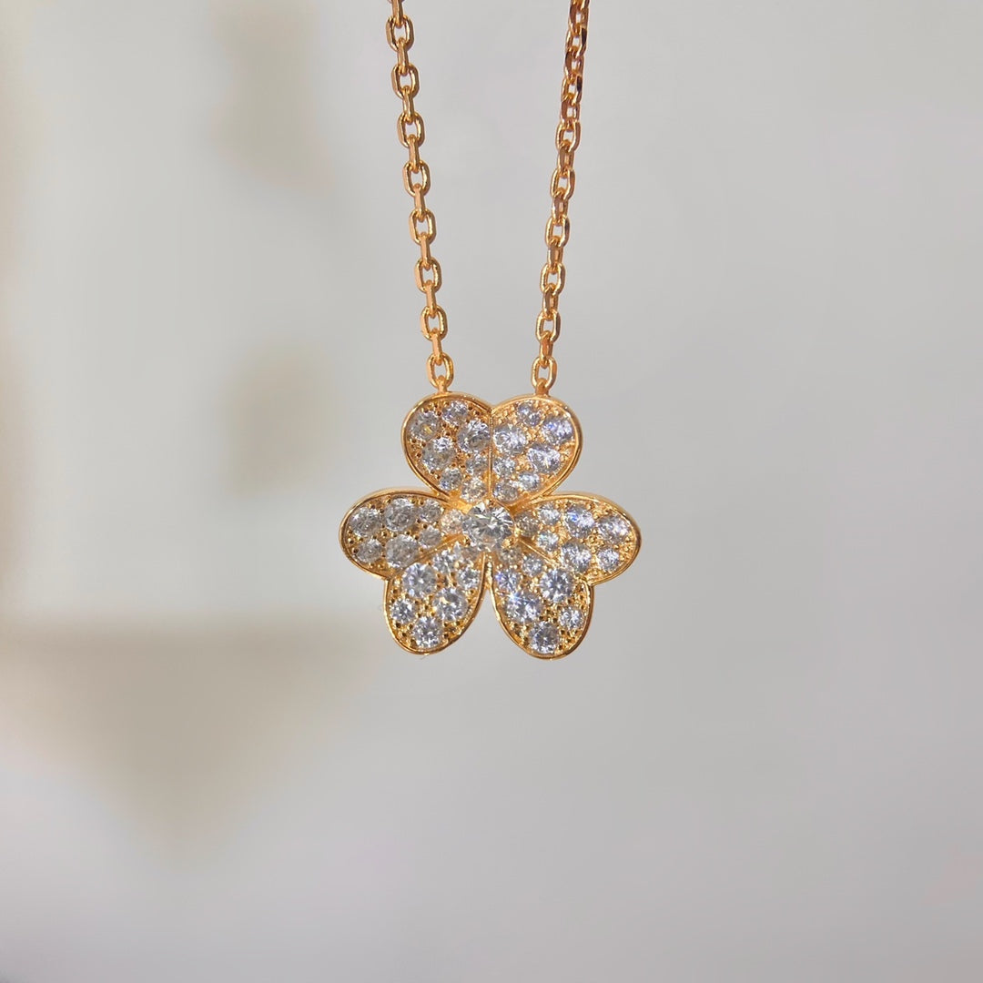 [⭐JeweliWhal]COLLIER FLEUR DIAMANT