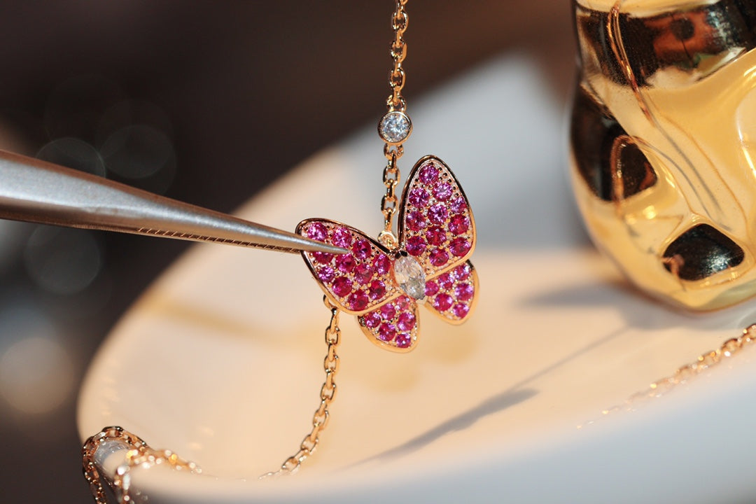 [⭐JeweliWhal]COLLIER EN OR ROSE PAPILLON DIAMANT ROUGE