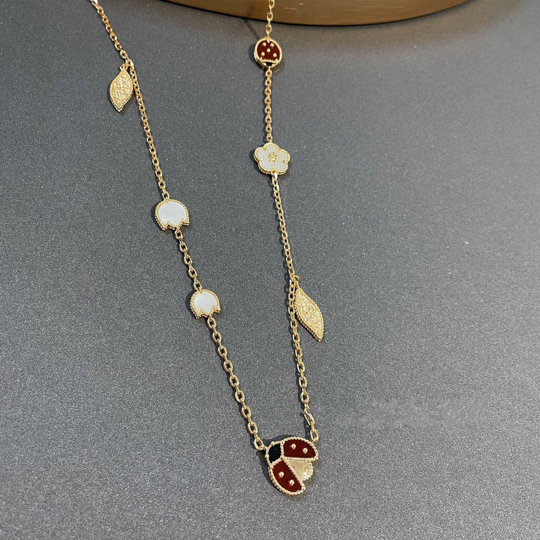 [⭐JeweliWhal]COLLIER EN OR LUCKY SPRING 15 MOTIFS