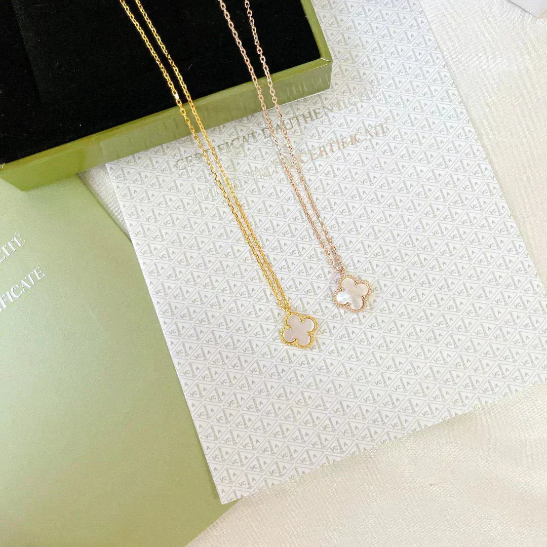 [⭐JeweliWhal]COLLIER TRÈFLE MINI 9,5 MM NACRE BLANCHE
