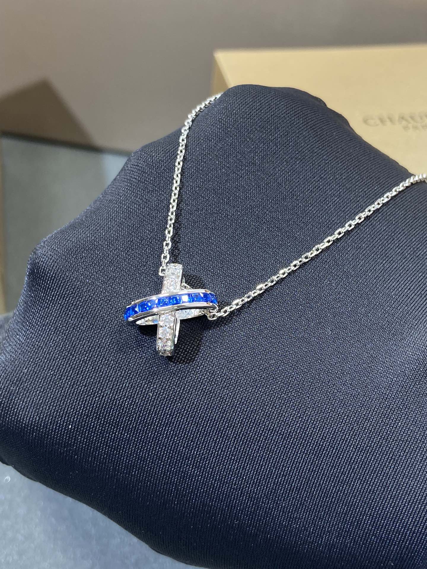 [⭐JeweliWhal]LIENS DIAMOND SILVER NECKLACE