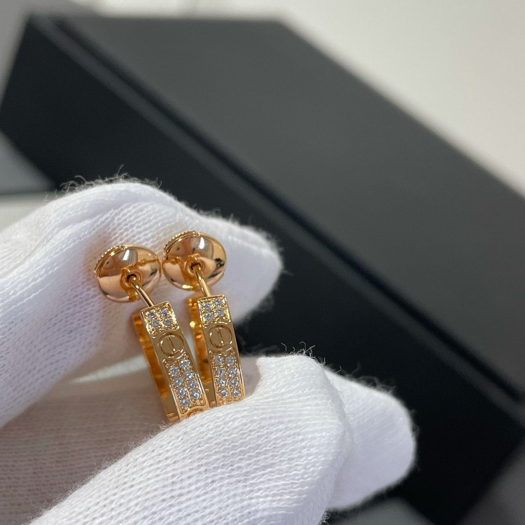 [⭐JeweliWhal]LOVE DIAMOND PINK GOLD HOOP EARRINGS