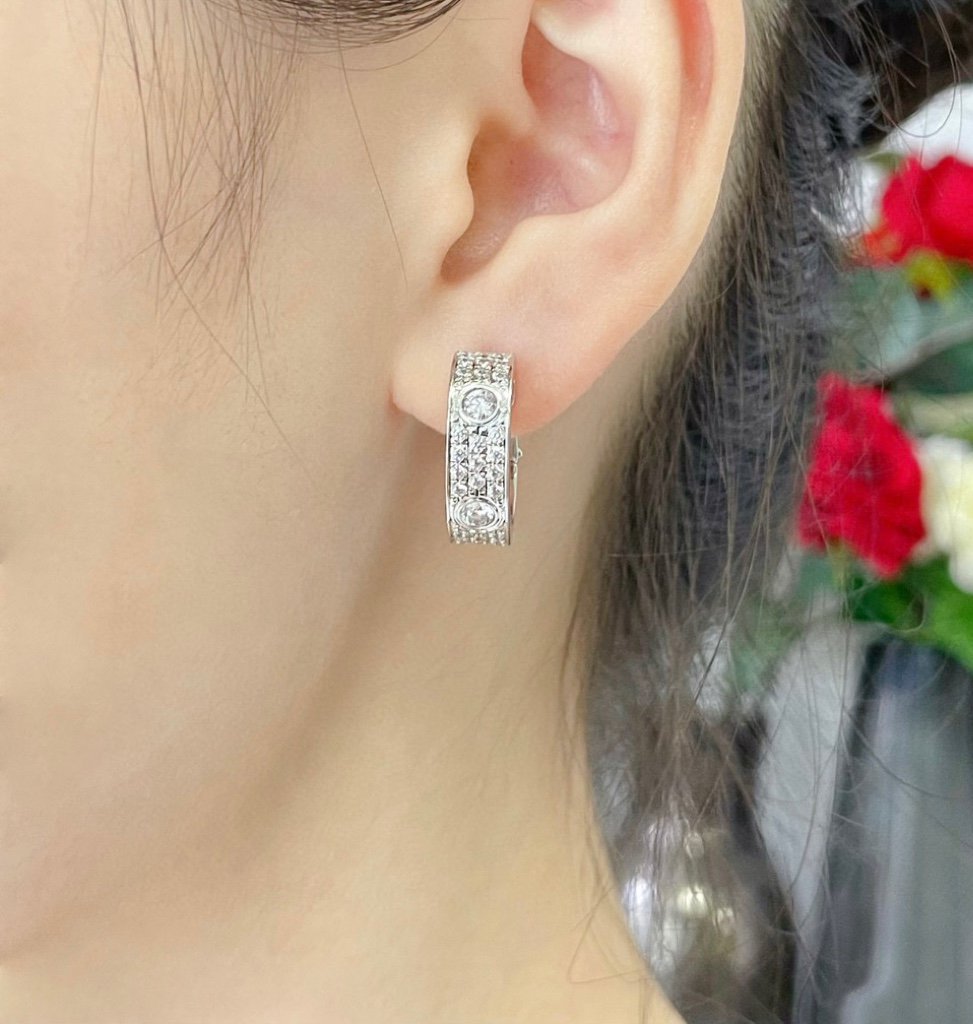 [⭐JeweliWhal]BOUCLES D'OREILLES PAVÉES DE DIAMANTS 5.5MM LOVE