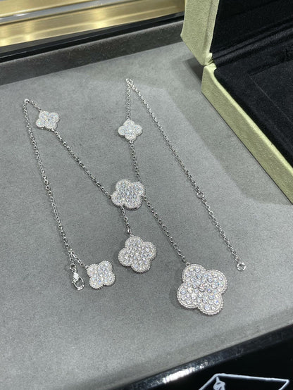 [⭐JeweliWhal]COLLIER TRÈFLE 6 MOTIFS PAVÉS DE DIAMANTS