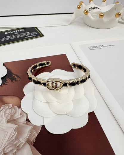 [⭐JeweliWhal]Double C Open Bangle