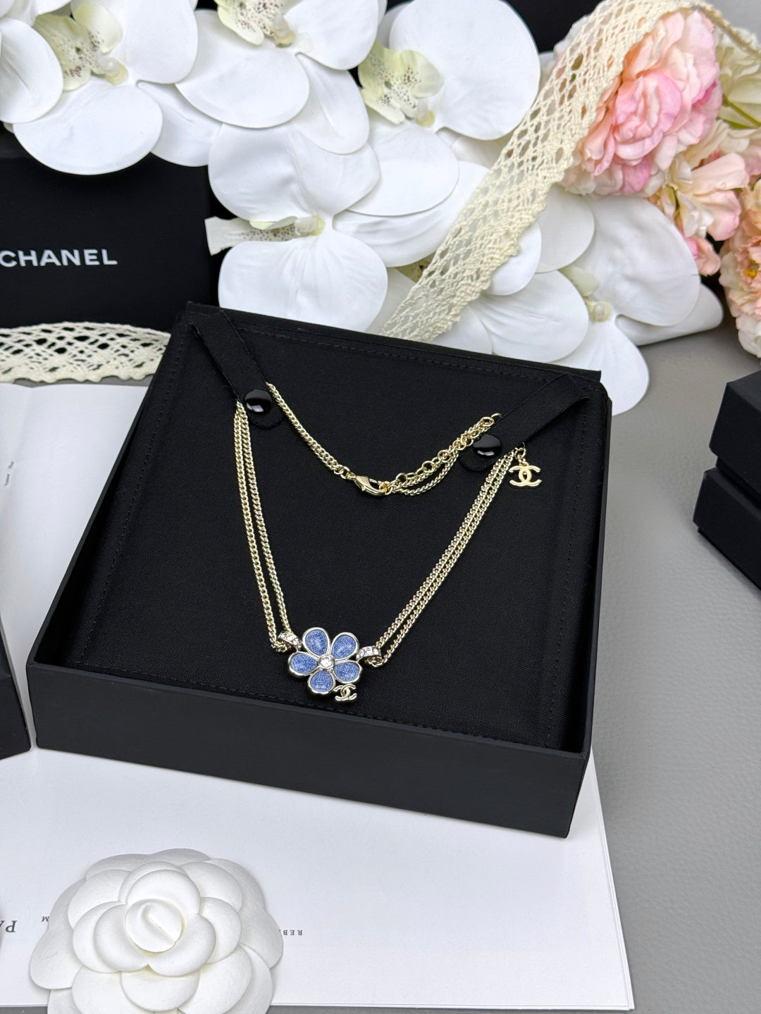 [⭐JeweliWhal]Nouveau collier double couche à fleurs bleues