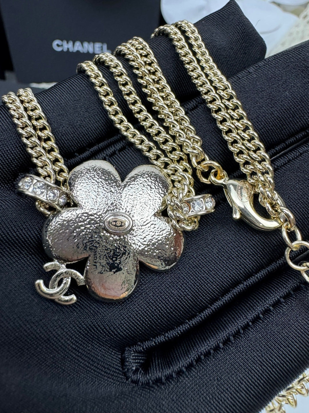 [⭐JeweliWhal]Nouveau collier double couche à fleurs bleues