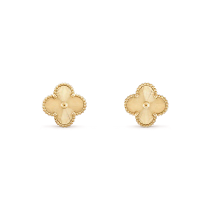 [⭐JeweliWhal]CLOVER MINI 9.5MM LASER EARRINGS