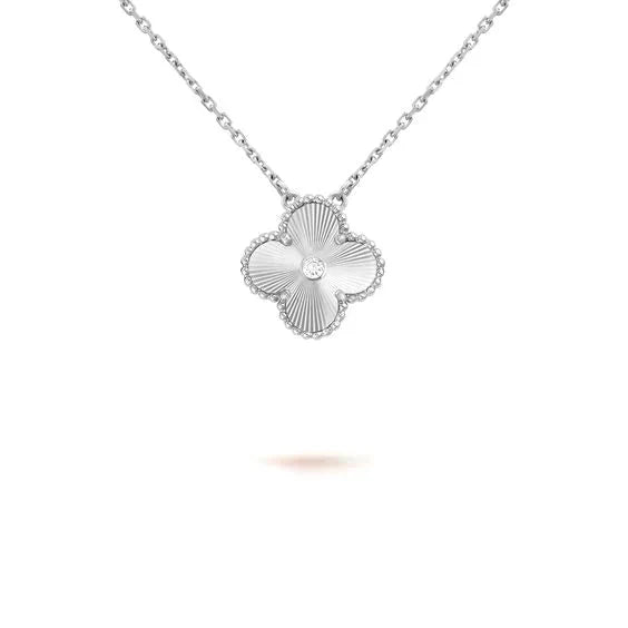 [⭐JeweliWhal]TRÈFLE COLLIER LASER DIAMANT 15 MM ARGENT