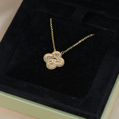 [⭐JeweliWhal]COLLIER BRONZANT TRÈFLE 15MM