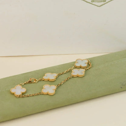 [⭐JeweliWhal]CLOVER WHITE PEARL MOP 5 MOTIF BRACELET COLLECTION