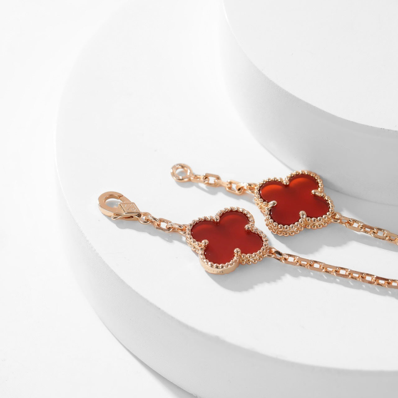 [⭐JeweliWhal]COLLIER TRÈFLE 10 MOTIFS CORNALINE