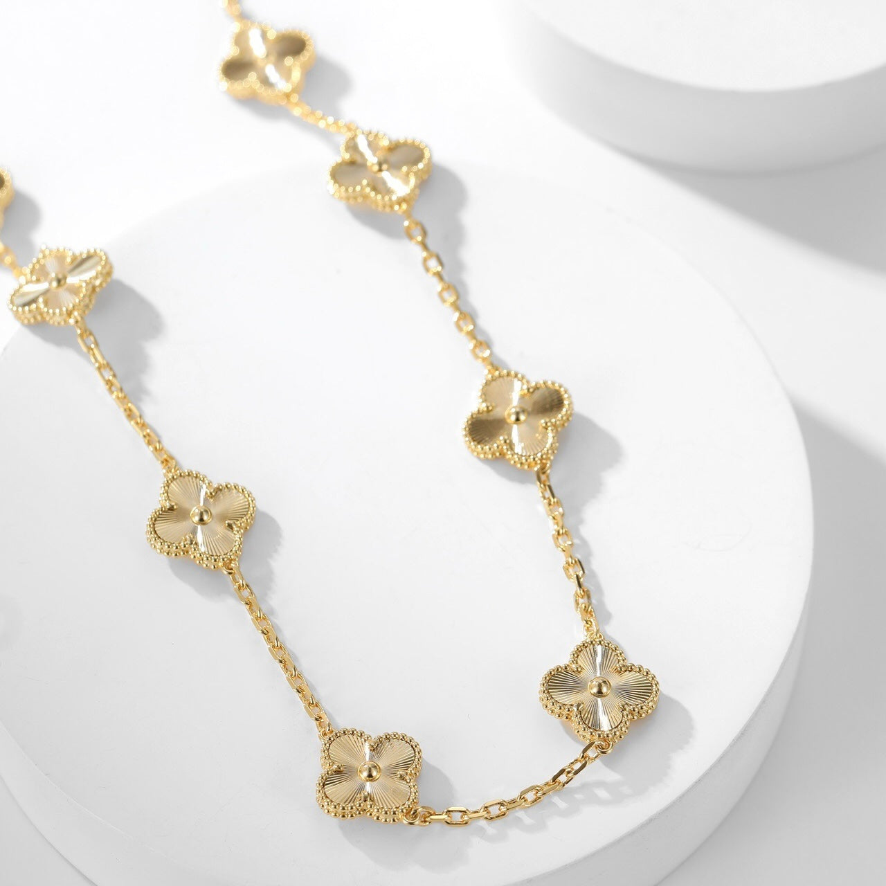 [⭐JeweliWhal]COLLIER CLOVER 10 MOTIFS DÉCOUPÉS AU LASER