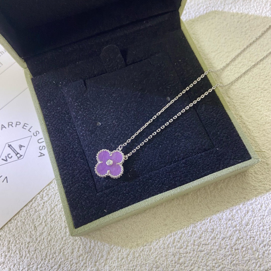 [⭐JeweliWhal Jewelry]COLLIER TRÈFLE 15MM DIAMANT VIOLET