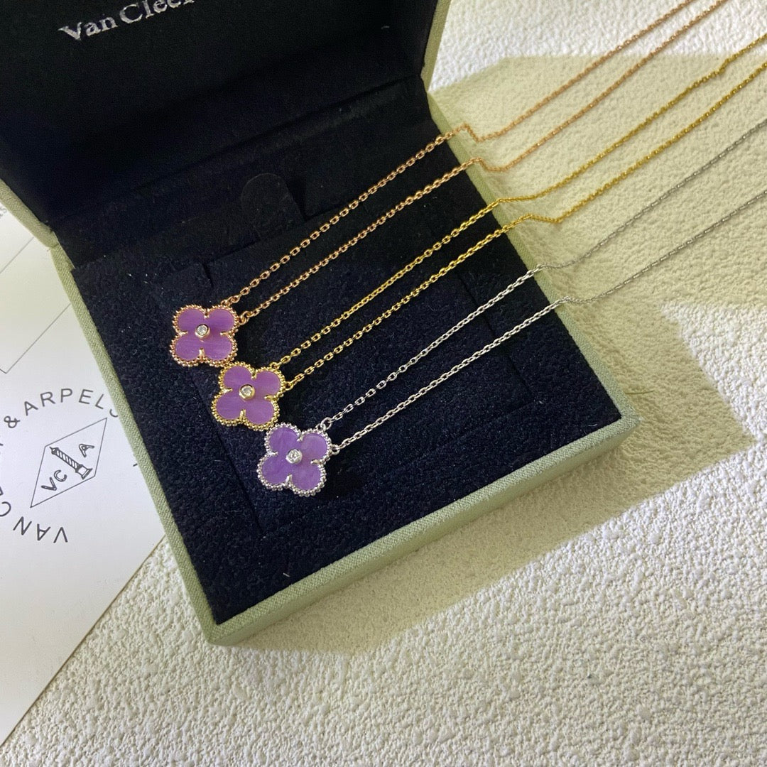 [⭐JeweliWhal Jewelry]COLLIER TRÈFLE 15MM DIAMANT VIOLET
