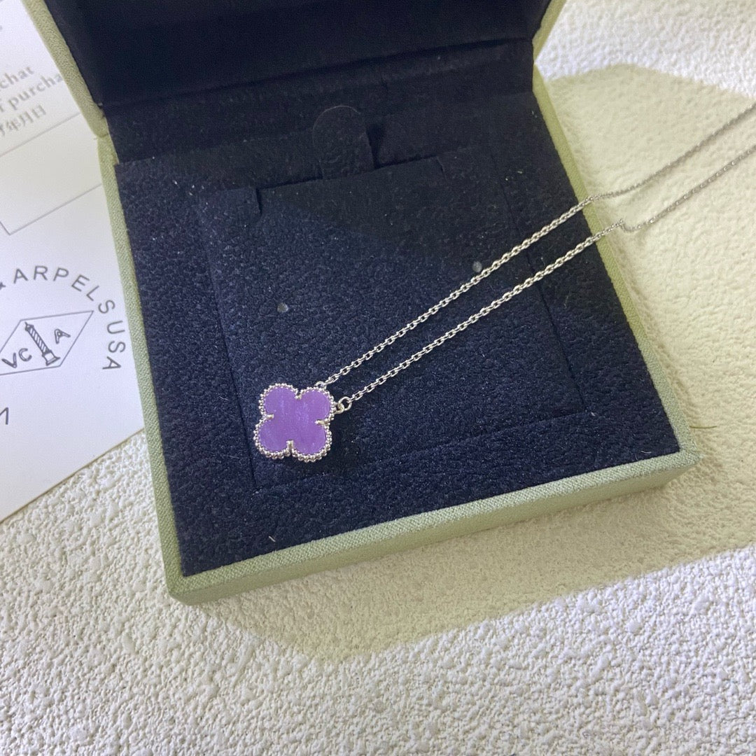 [⭐JeweliWhal Jewelry]COLLIER TRÈFLE 15 MM VIOLET POURPRE
