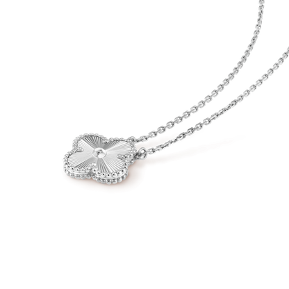 [⭐JeweliWhal]COLLIER LASER TRÈFLE 15MM ARGENT