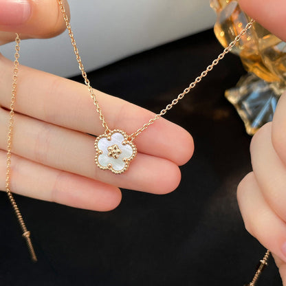 [⭐JeweliWhal]COLLIER FLEUR DE PRUNIER EN NACRE BLANCHE LUCKY