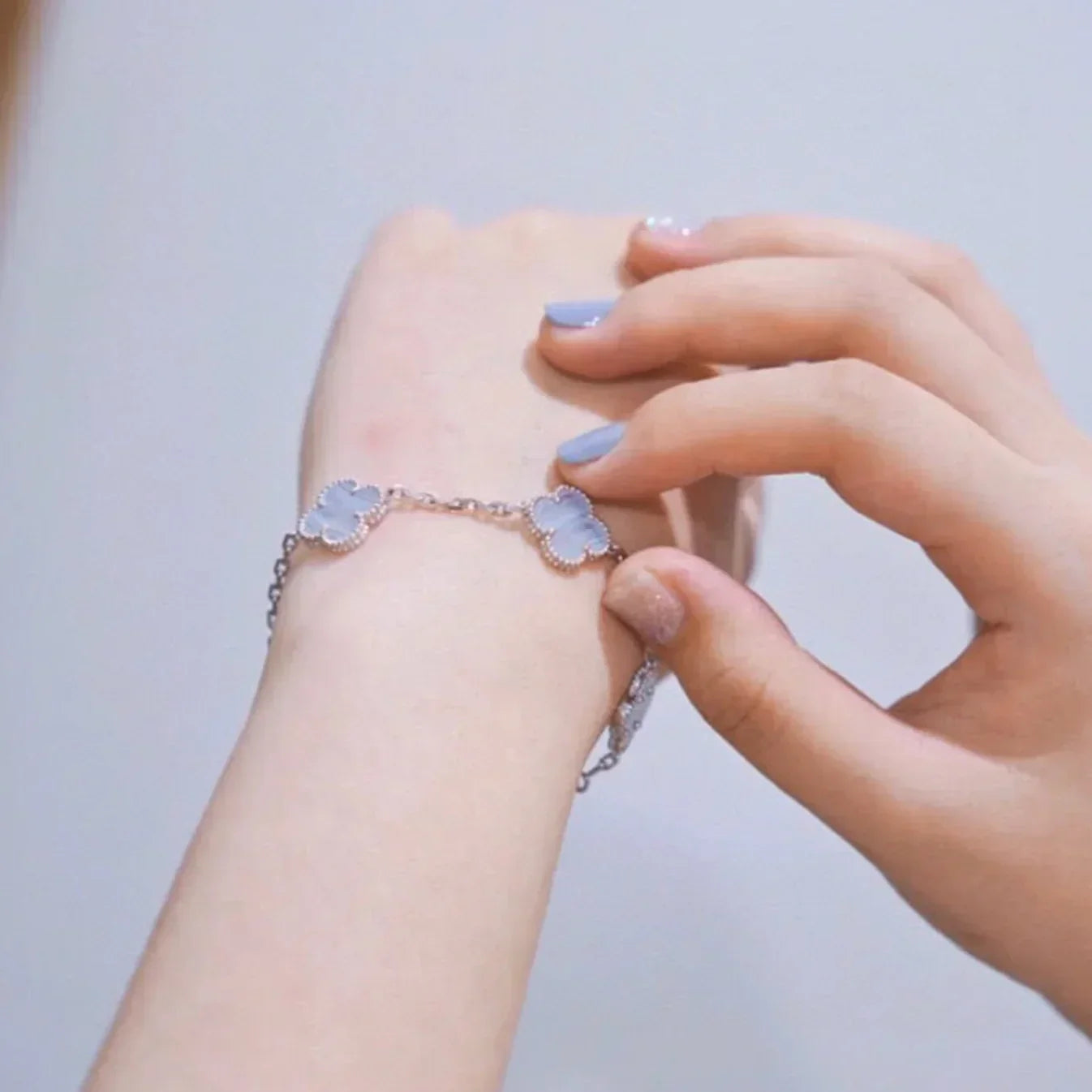 [⭐JeweliWhal] COLLECTION BRACELETS TRÈFLE 5 MOTIFS CHALCEDOINE VIOLETTE