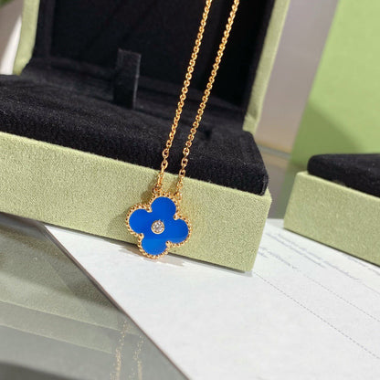 [⭐JeweliWhal]COLLIER TRÈFLE 15 MM DIAMANT ET AGATE BLEUE