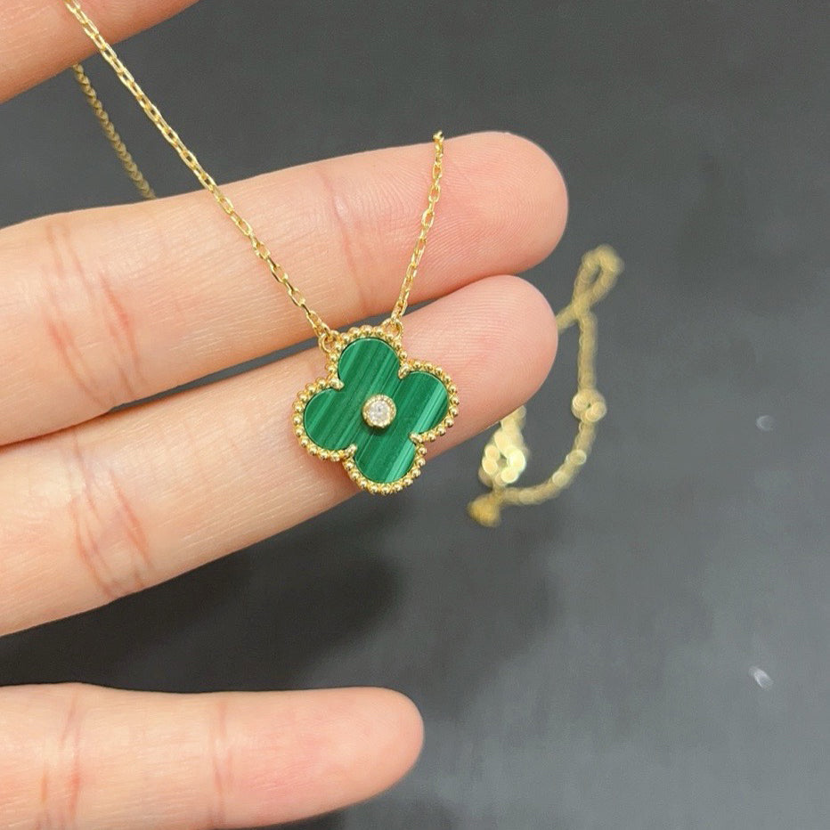 [⭐JeweliWhal]COLLIER TRÈFLE 15MM DIAMANT TURQUOISE