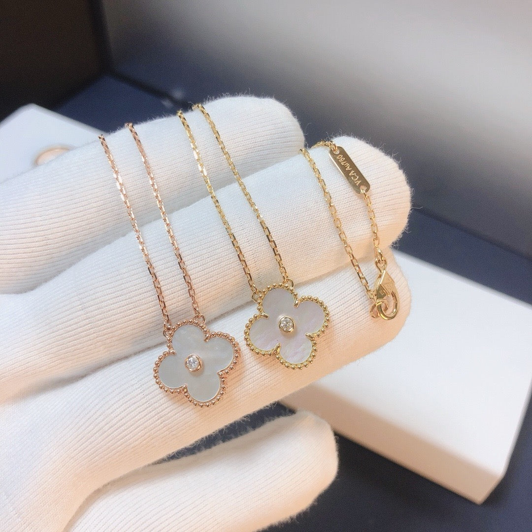 [⭐JeweliWhal]CLOVER COLLIER FRITILLAIRE BLANC 15MM DIAMANT