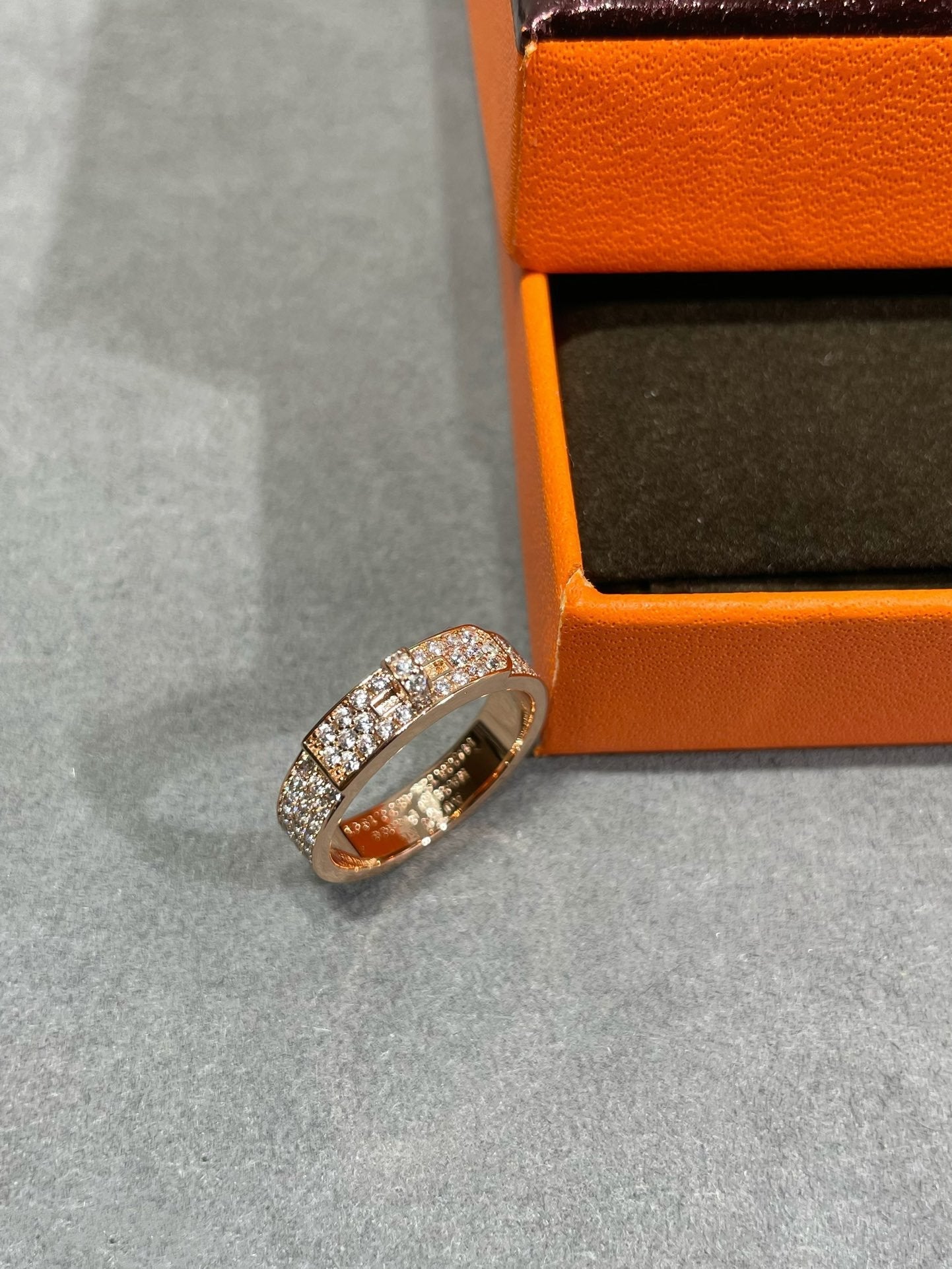 [⭐JeweliWhal]KELLY PINK GOLD DIAMOND RING