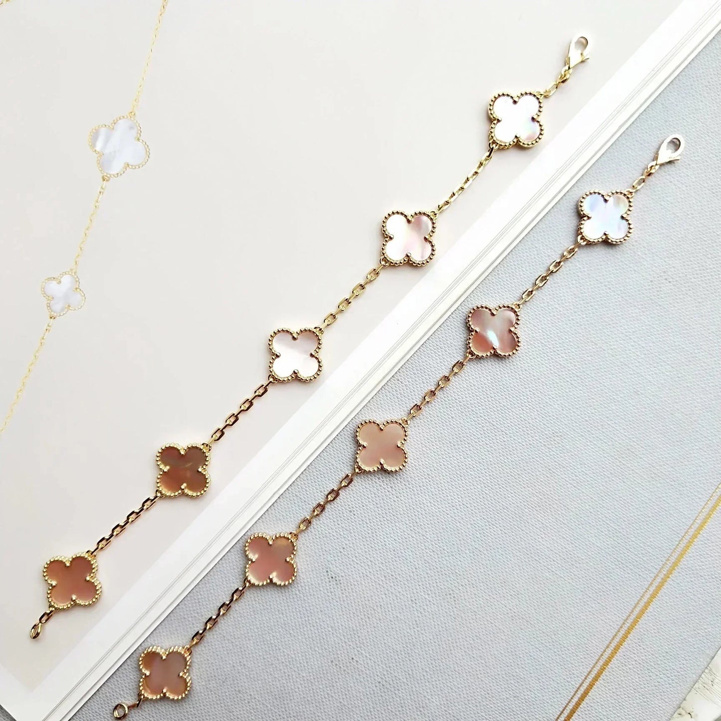 [⭐JeweliWhal] مجموعة سوار CLOVER 5 MOTIFS من عرق اللؤلؤ الوردي