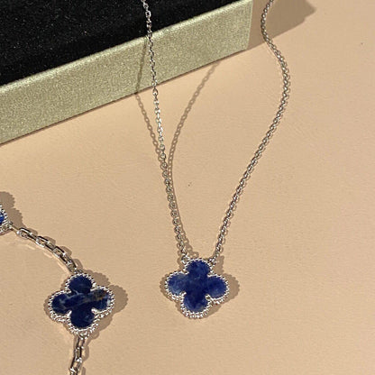 [⭐JeweliWhal]COLLIER PIETERSITE TRÈFLE 15MM ARGENT