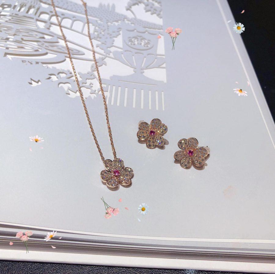 [⭐JeweliWhal]COLLIER FLEUR DIAMANT OR ROSE FRIVOLE