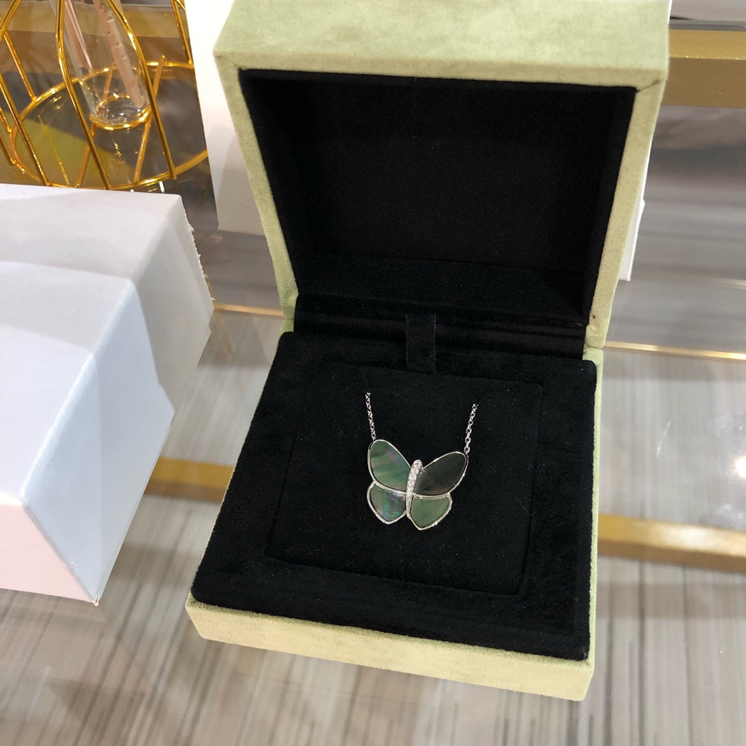 [⭐JeweliWhal]GRAND COLLIER PAPILLON EN ARGENT AVEC PENDENTIF DIAMANT