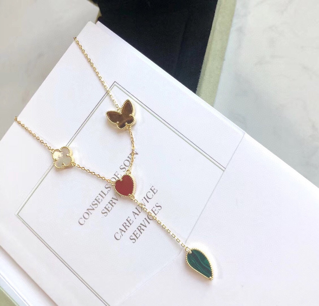 [⭐JeweliWhal]COLLIER 4 MOTIFS OR ROSE LUCKY SPRING