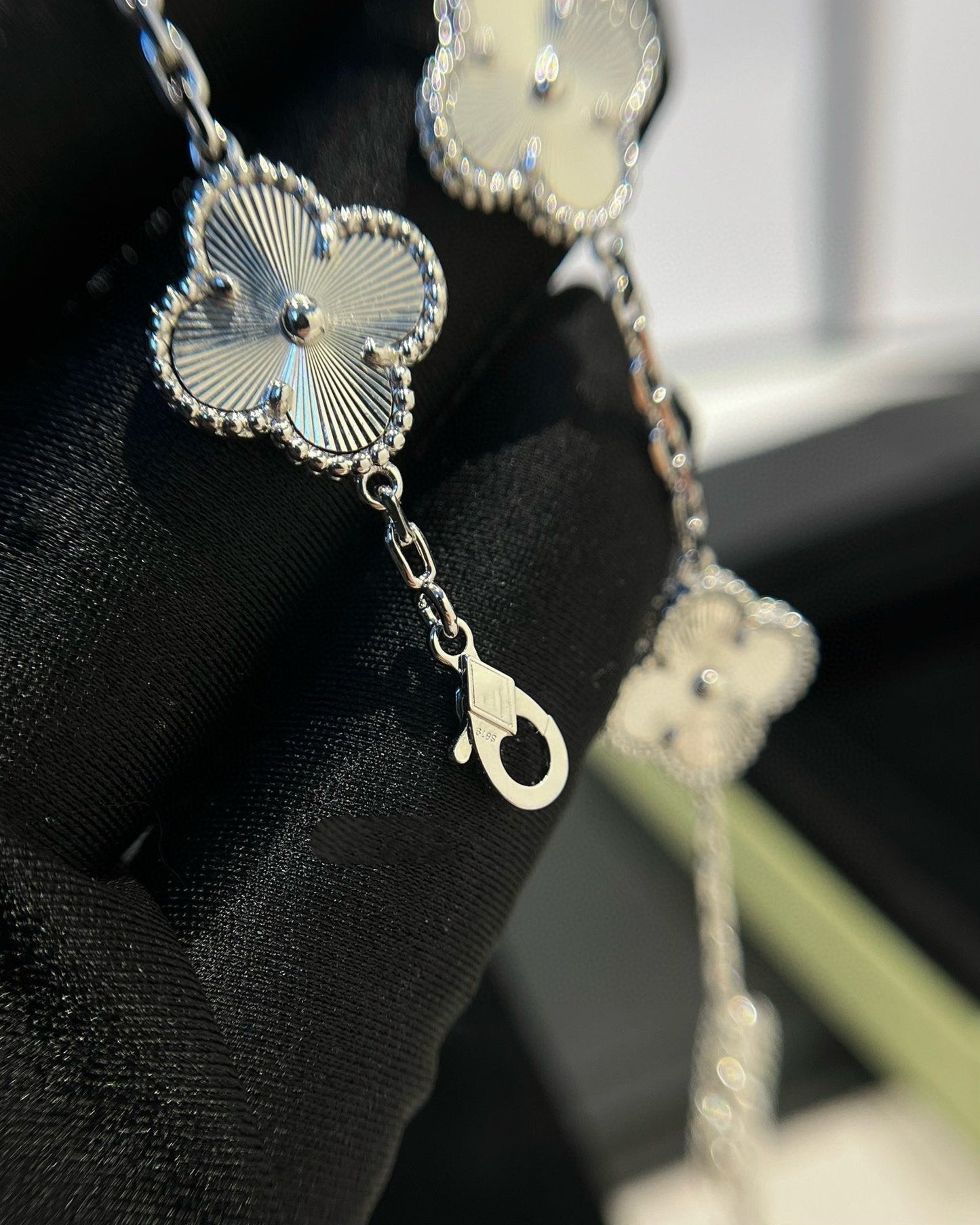 [⭐JeweliWhal] COLLECTION DE BRACELETS LASER TRÈFLE 5 MOTIFS